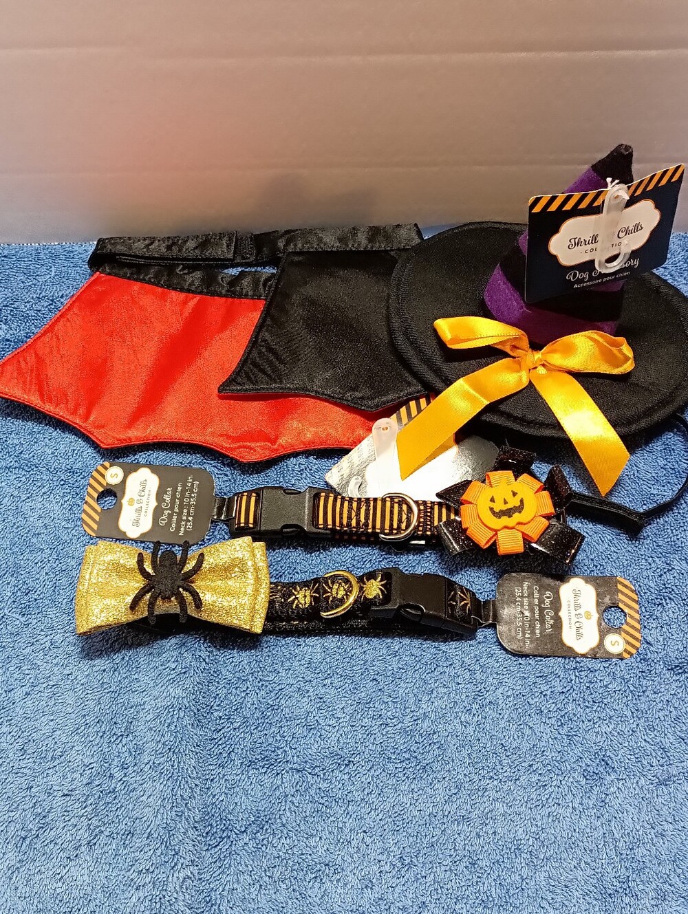 Halloween Dog Collars & Witch Hat, Set Of 4-New With Tags  Orange, Black, Gold
